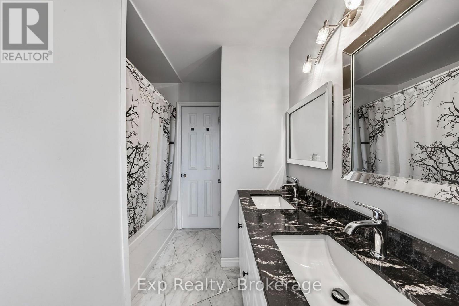 20 Westmount Court, Quinte West, Ontario K8V 5T8 - Photo 13 - X13886290