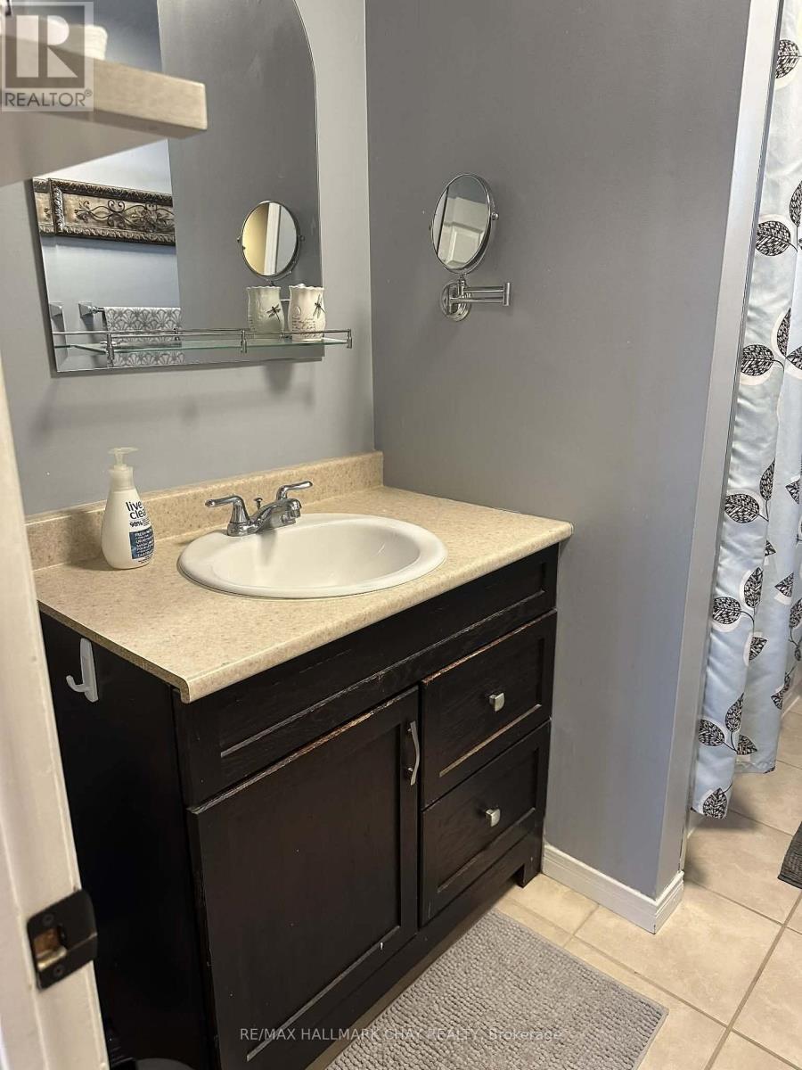 61 Carruthers Crescent, Barrie, Ontario  L4M 6A3 - Photo 30 - S13886302