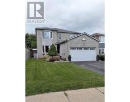 61 CARRUTHERS CRESCENT, Barrie, Ontario