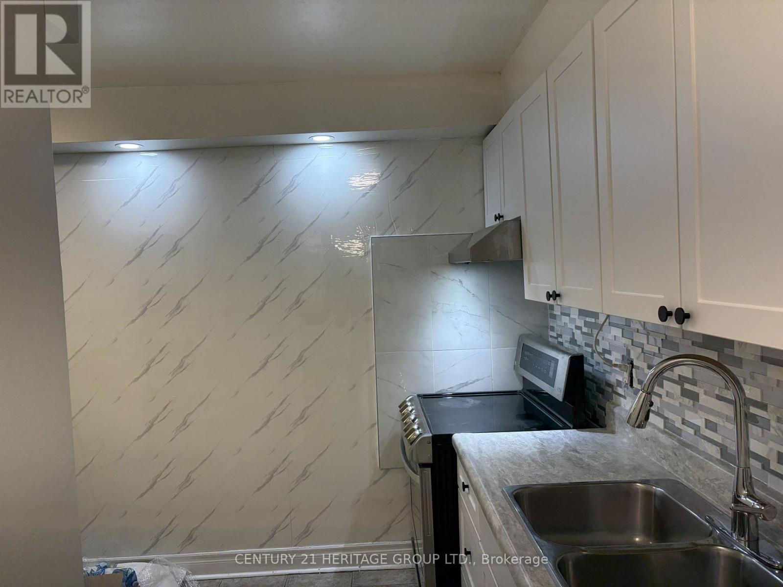 411 - 80 Grandravine Drive, Toronto, Ontario  M3J 1B2 - Photo 11 - W13886296