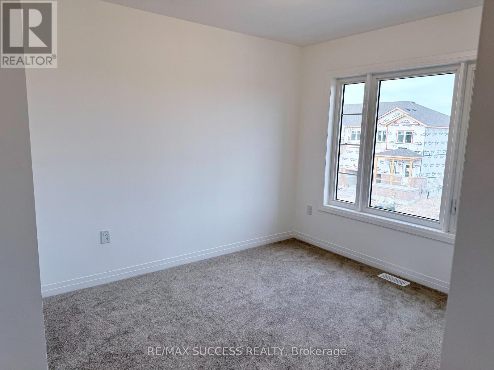 93 Flan Boulevard, Barrie, Ontario  L9J 0E1 - Photo 6 - S13886314