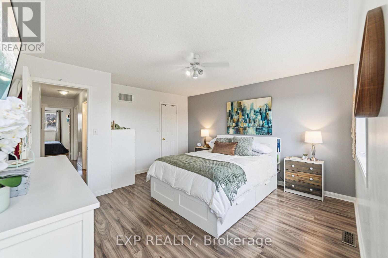 4368 Fairview Street, Burlington, Ontario  L7L 6S6 - Photo 14 - W13886324