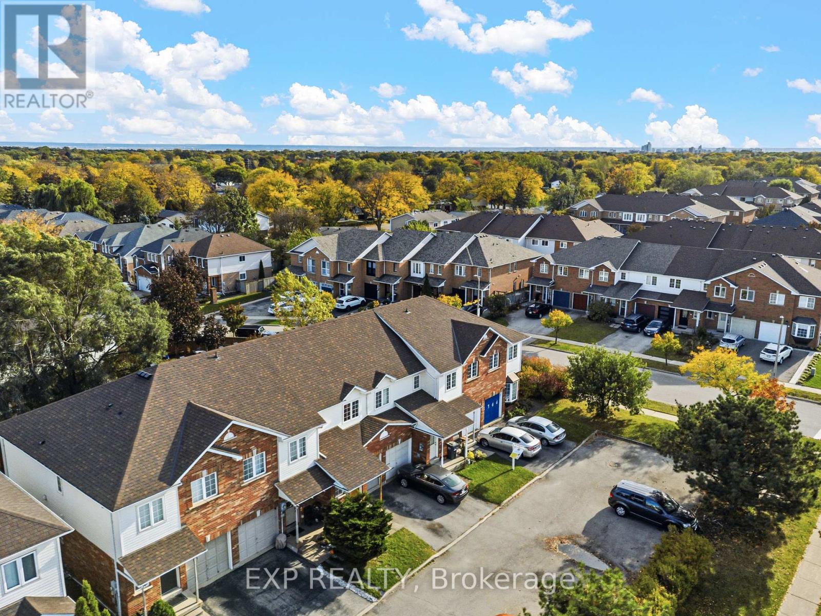 4368 Fairview Street, Burlington, Ontario  L7L 6S6 - Photo 2 - W13886324