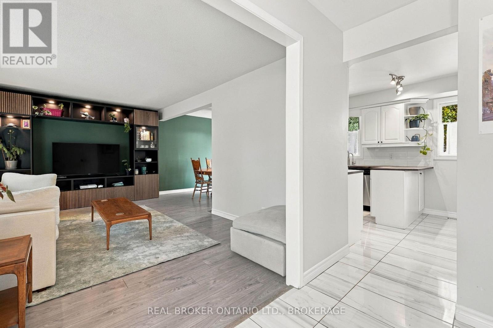 65 Barbara Street, Quinte West, Ontario  K8V 1Z6 - Photo 5 - X13886328