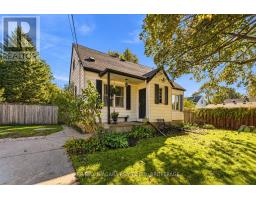 4 WALKER AVENUE, St. Catharines, Ontario