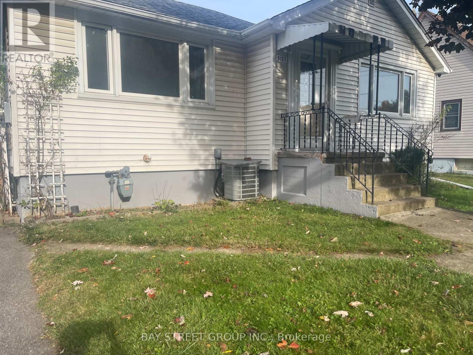 5137 Ontario Avenue, Niagara Falls, Ontario  L2E 3R7 - Photo 4 - X13886364