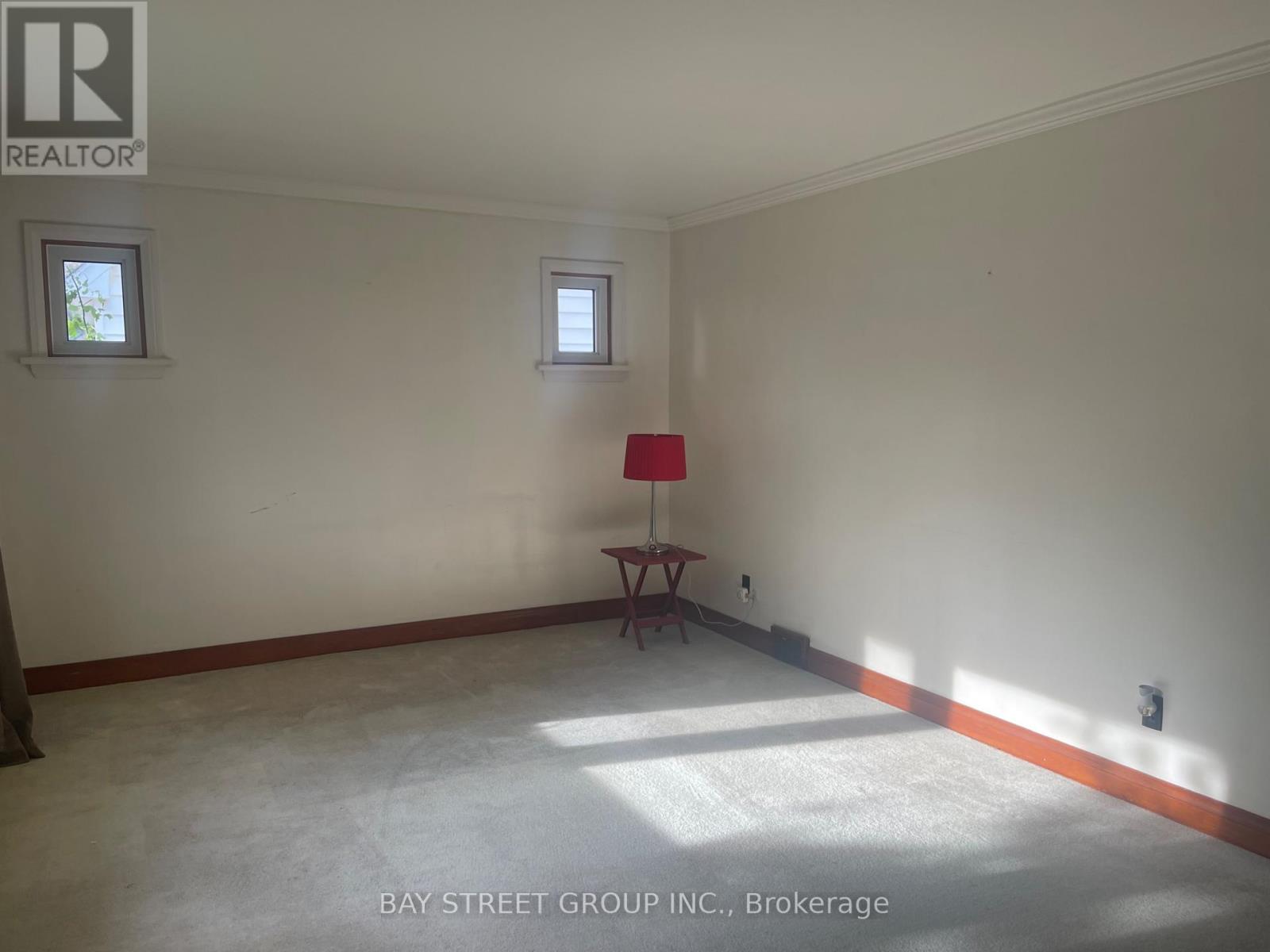 5137 Ontario Avenue, Niagara Falls, Ontario  L2E 3R7 - Photo 6 - X13886364