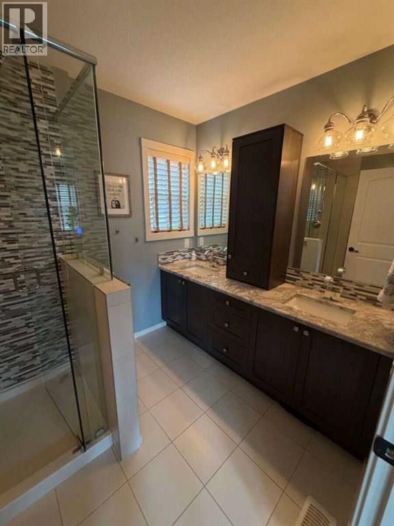 826 Stonehaven Drive, Carstairs, Alberta  T0M 0N0 - Photo 14 - A2351856
