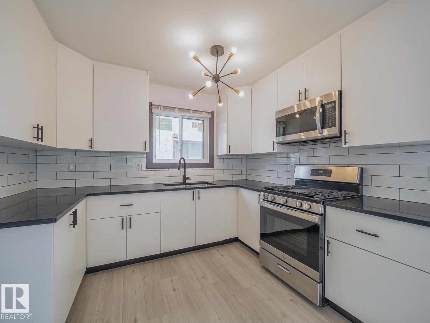 7328 183b St Nw, Edmonton, Alberta  T5T 3Z8 - Photo 4 - E4512338