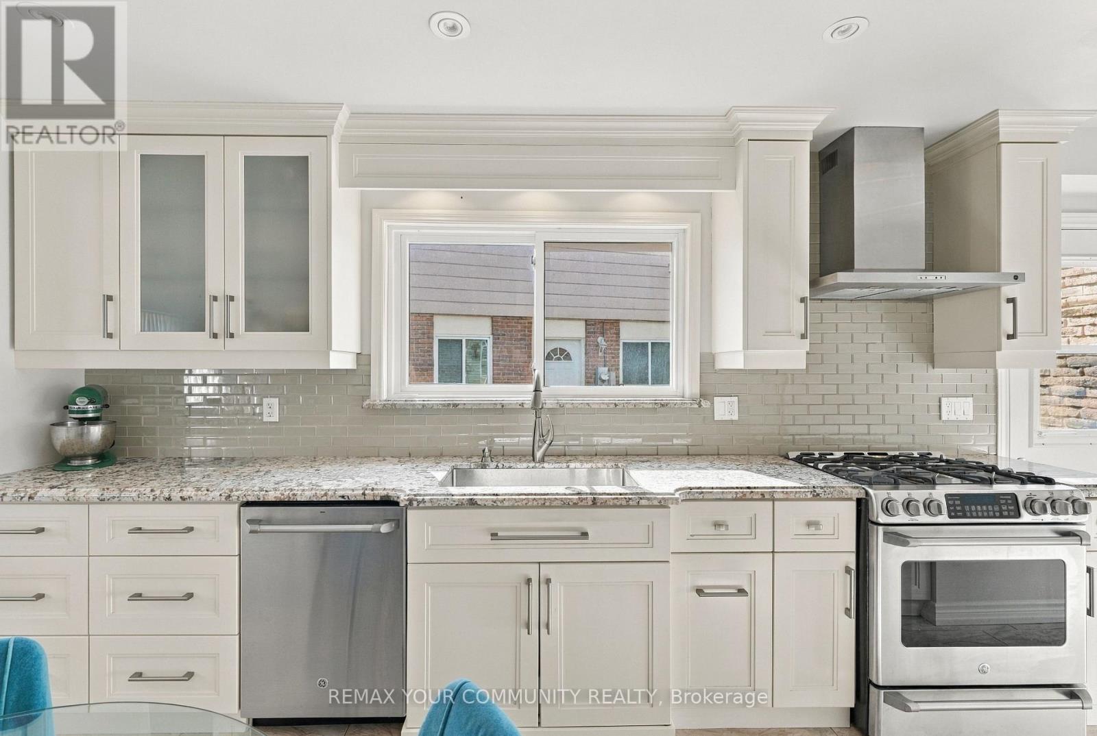 107 Nortonville Drive, Toronto, Ontario  M1T 2G9 - Photo 15 - E13886382