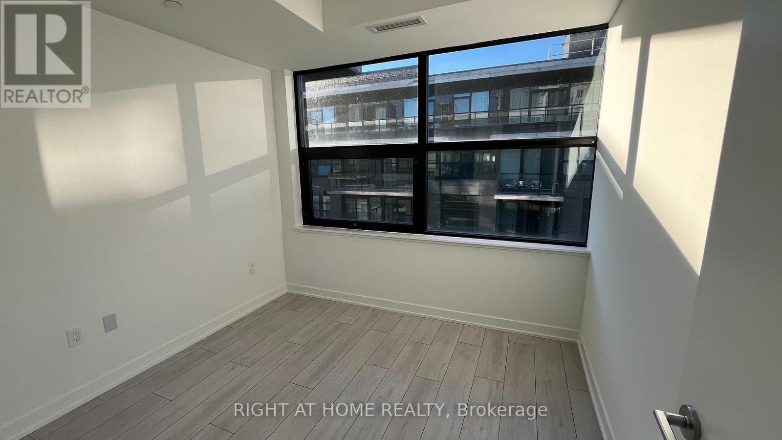 425 - 1612 Charles Street, Whitby, Ontario  L1N 1B9 - Photo 15 - E13886388