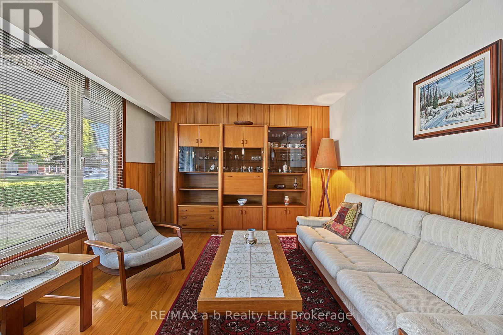 20 Pinecrest Avenue, Cambridge, Ontario  N1R 2Y8 - Photo 6 - X13886394
