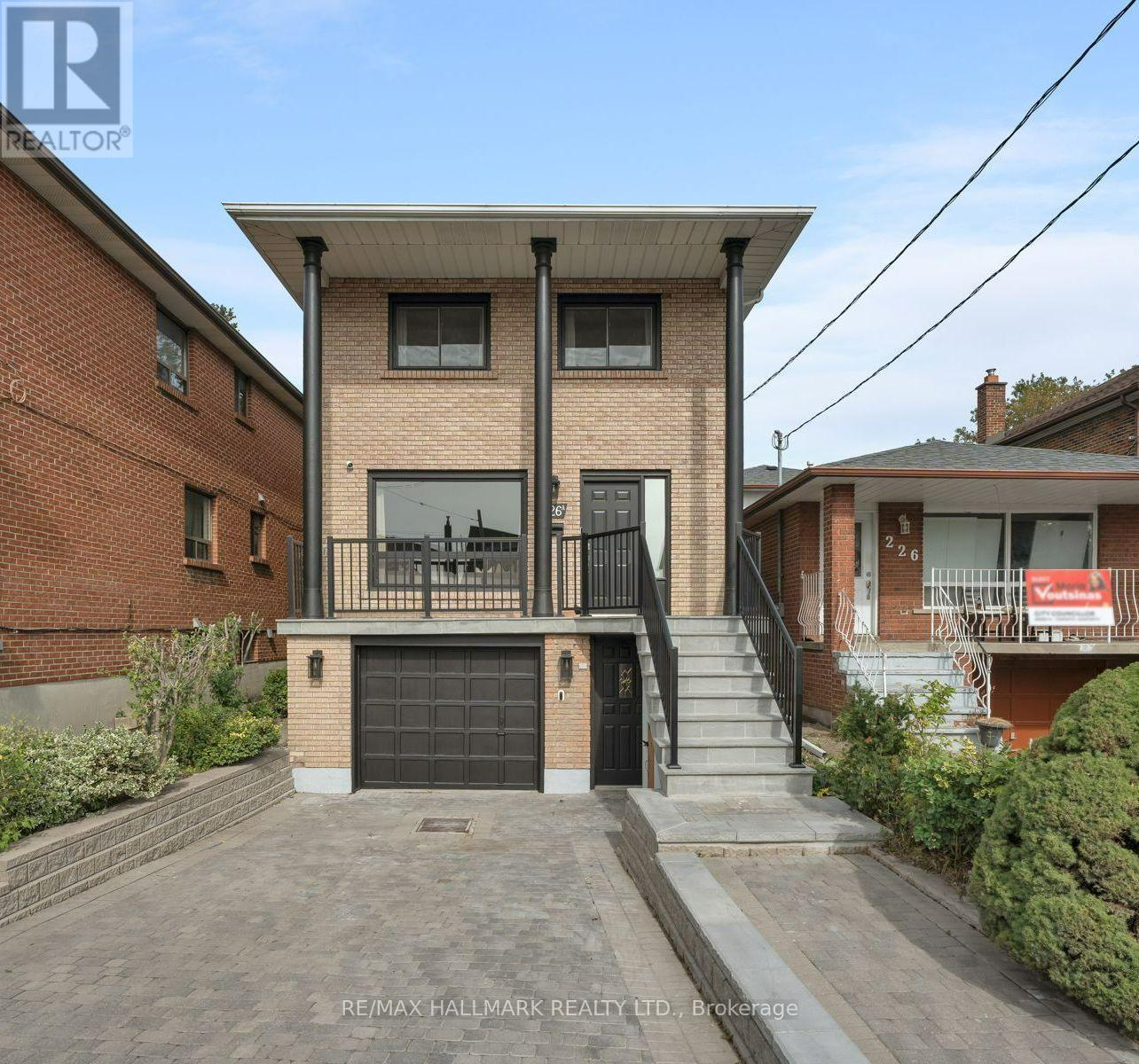 226 MORTIMER AVENUE, Toronto, Ontario