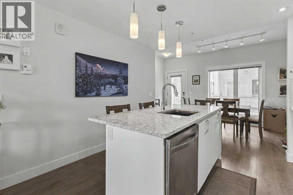 304, 20 Brentwood Common NW, Calgary, Alberta  T2L 2L7 - Photo 5 - A2351158