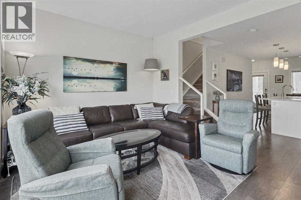 304, 20 Brentwood Common NW, Calgary, Alberta  T2L 2L7 - Photo 9 - A2351158