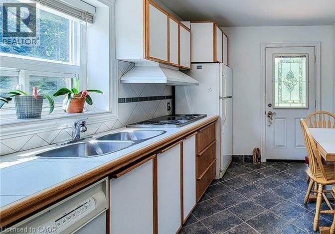 42 Lake Avenue N, Hamilton, Ontario  L8E 1L3 - Photo 20 - 40870564