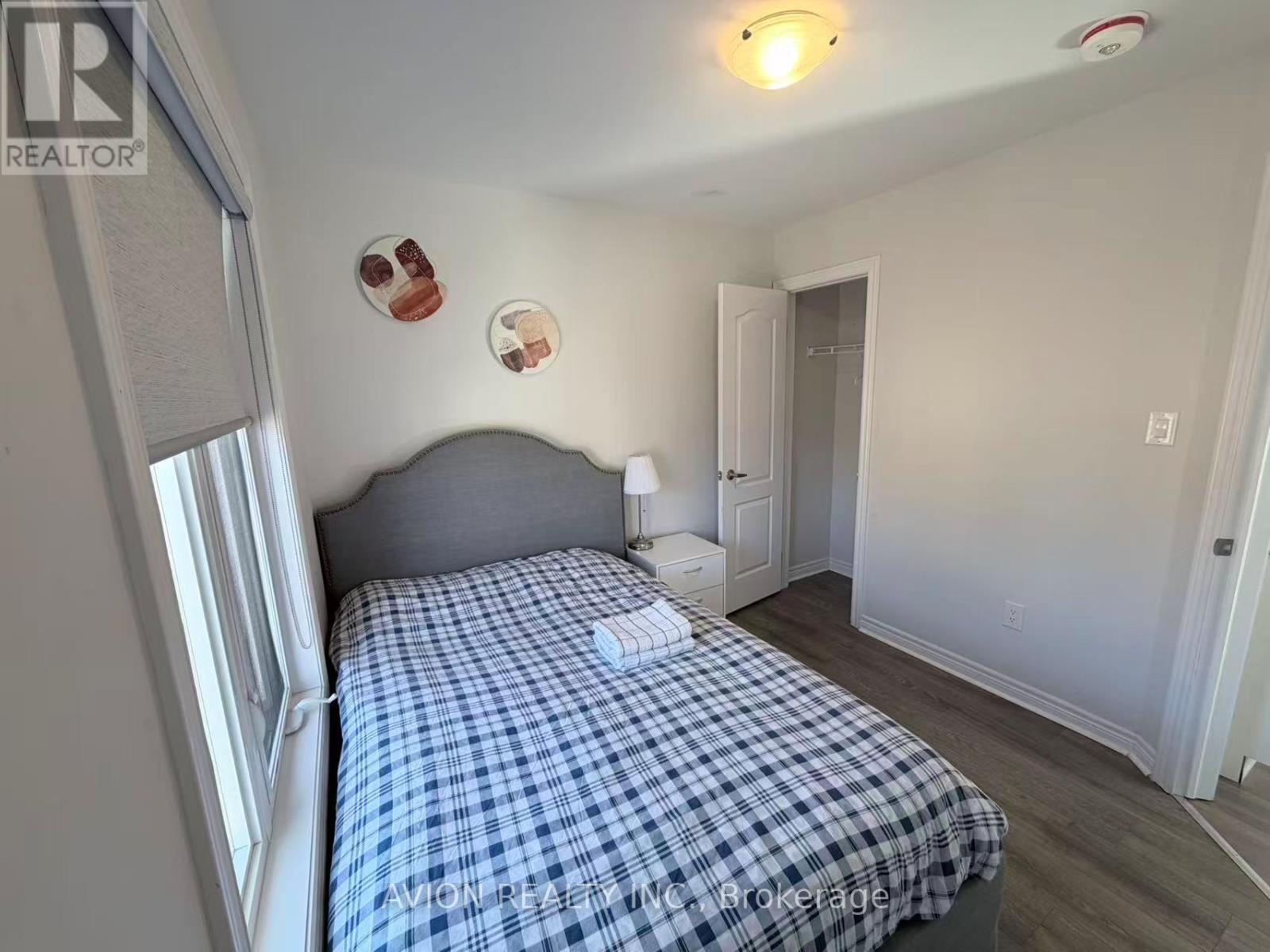 Coach House - 542 Whites Hill Avenue, Markham, Ontario  L6B 0Z3 - Photo 7 - N13886458