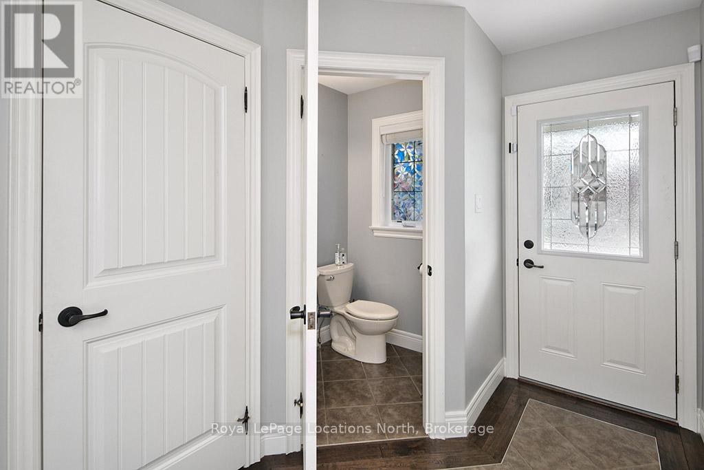 67 Barr Street, Collingwood, Ontario  L9Y 0E6 - Photo 5 - S13886470