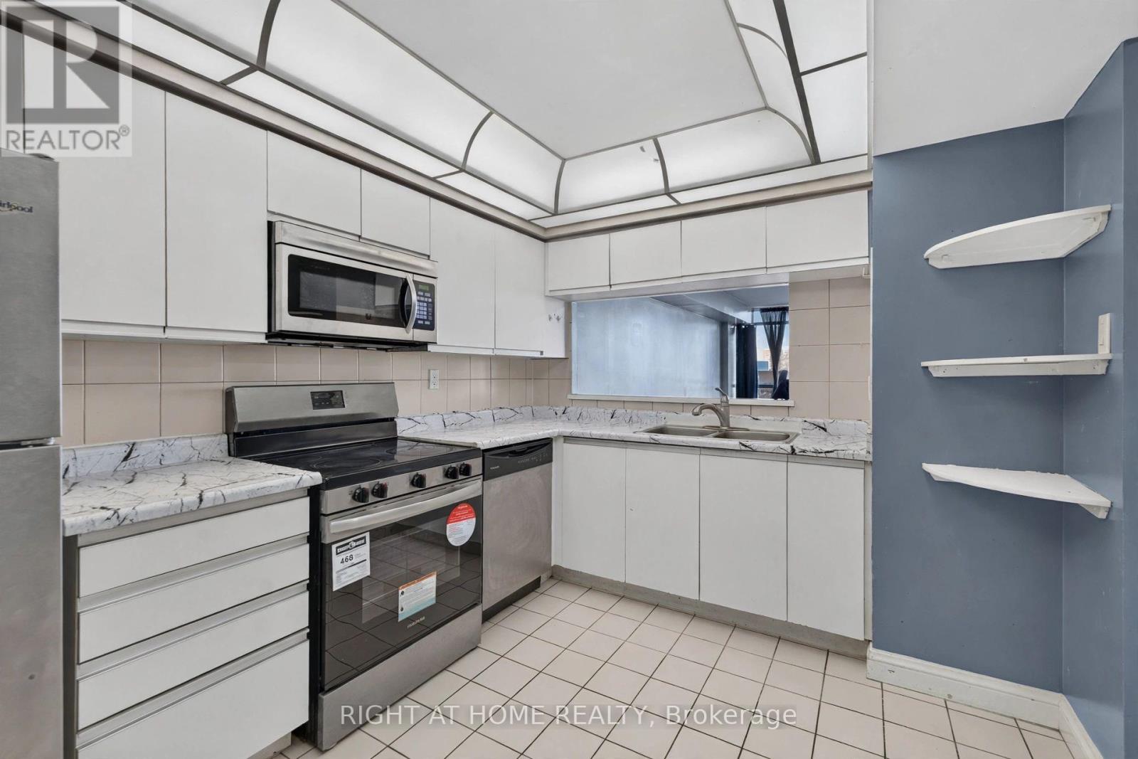 708 - 22 Hanover Road, Brampton, Ontario L6S 5K7 - Photo 14 - W13886460