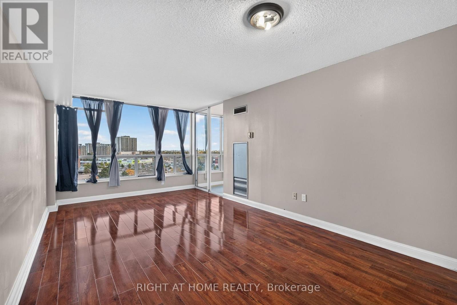 708 - 22 Hanover Road, Brampton, Ontario L6S 5K7 - Photo 15 - W13886460
