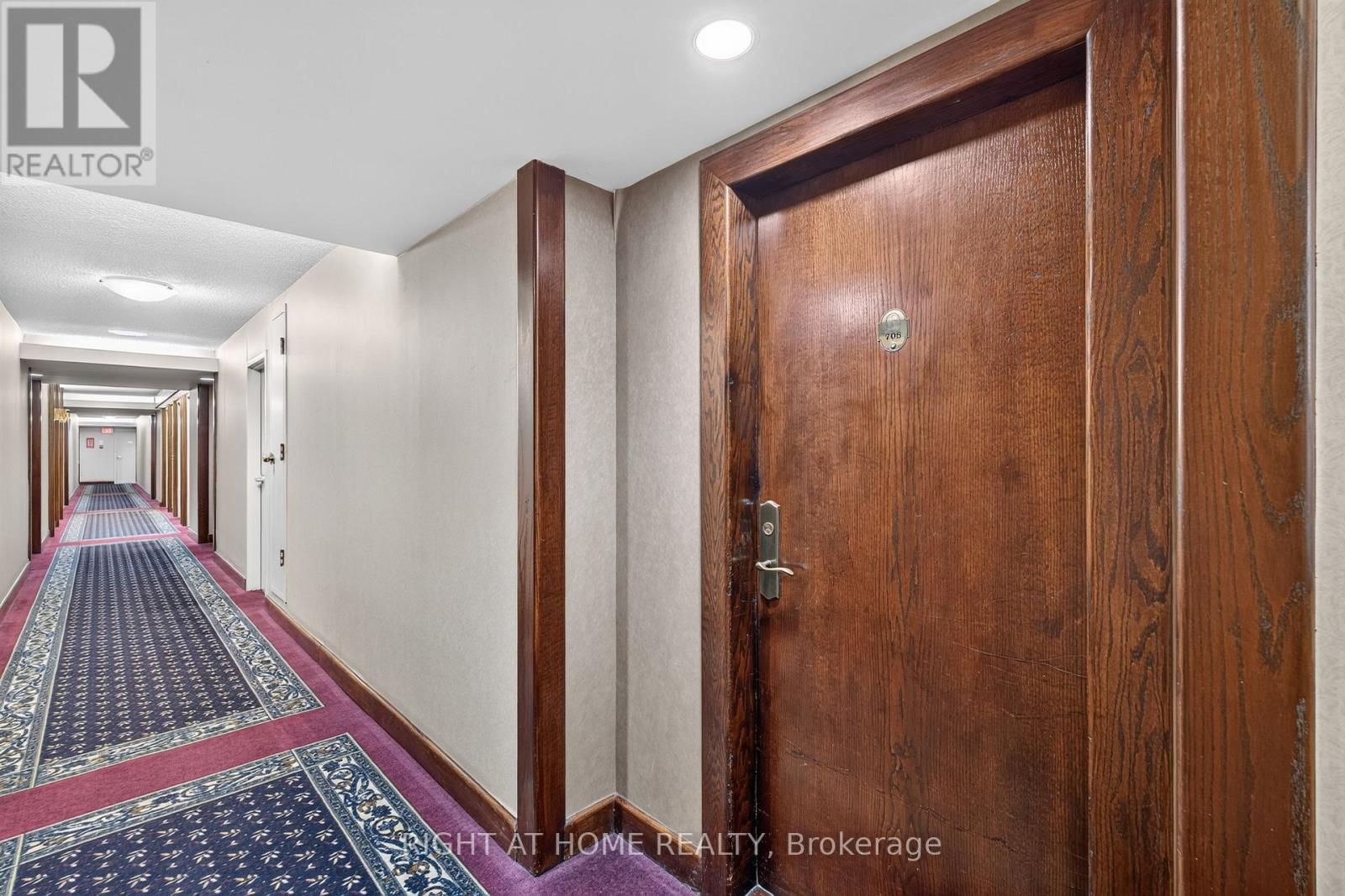 708 - 22 Hanover Road, Brampton, Ontario L6S 5K7 - Photo 8 - W13886460