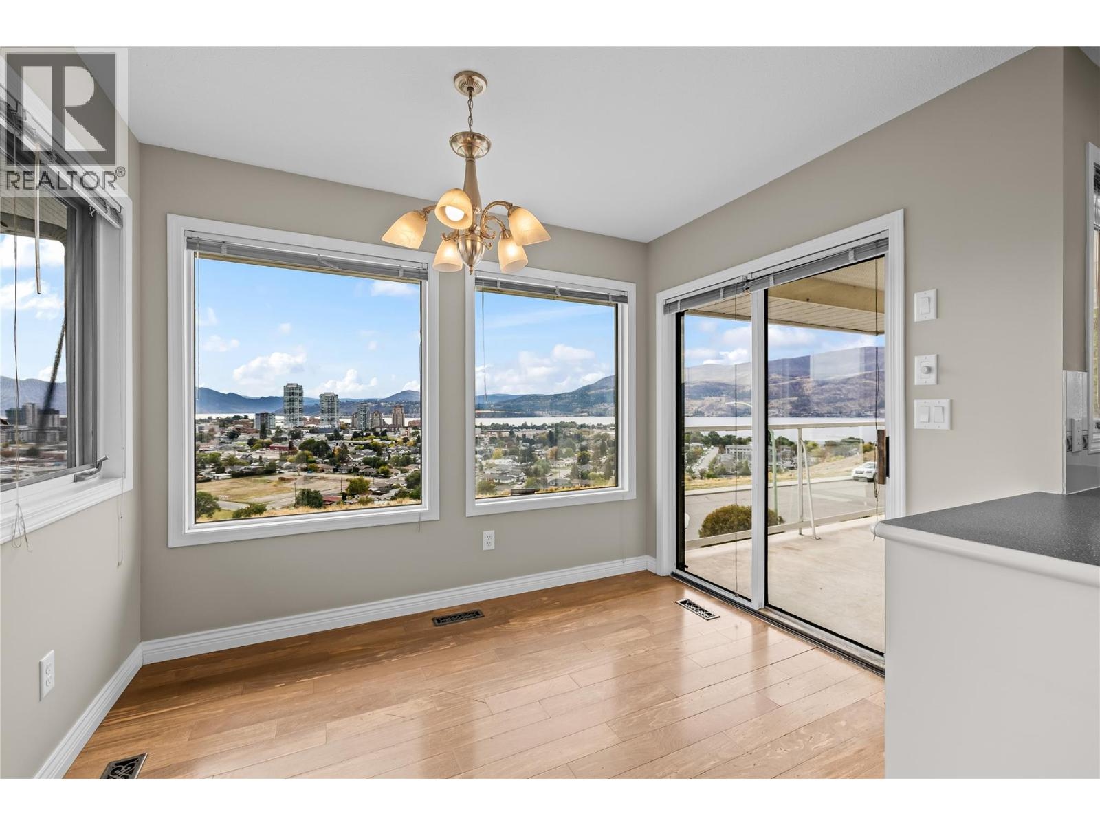 657 Royal View Drive, Kelowna, British Columbia  V1Y 9K5 - Photo 24 - 10402296