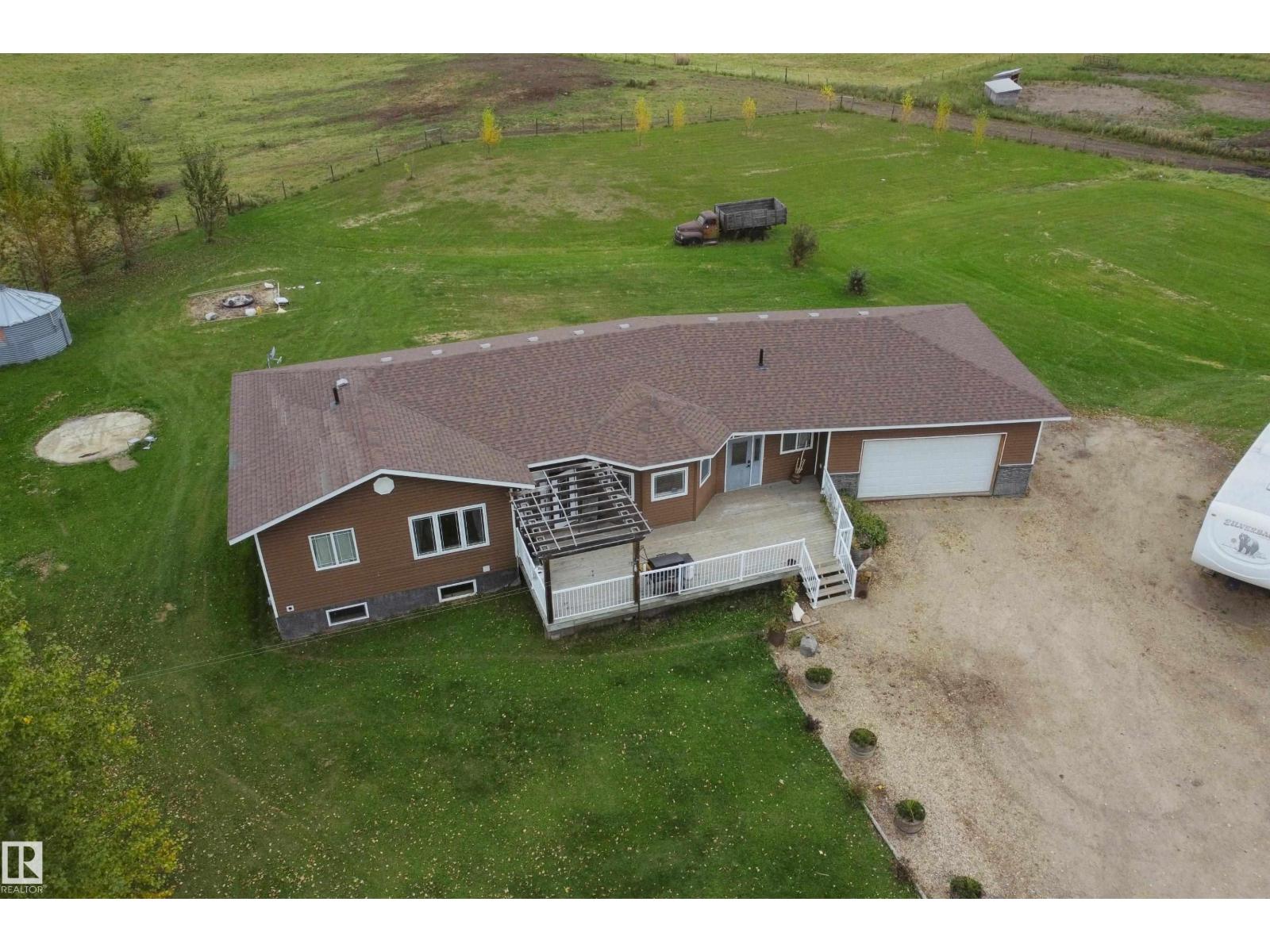 59125 Rge Rd 50, Rural Barrhead County, Alberta  T7N 1N2 - Photo 2 - E4512710