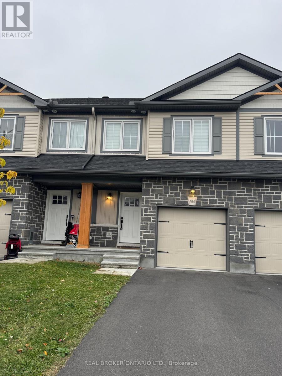 48 STAPLES BOULEVARD, Smiths Falls, Ontario
