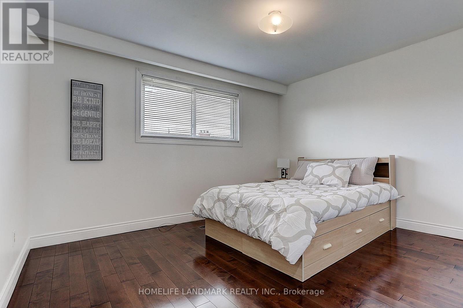 Main Unit - 18 Faye Drive, Toronto, Ontario M2J 3S6 - Photo 7 - C13886476