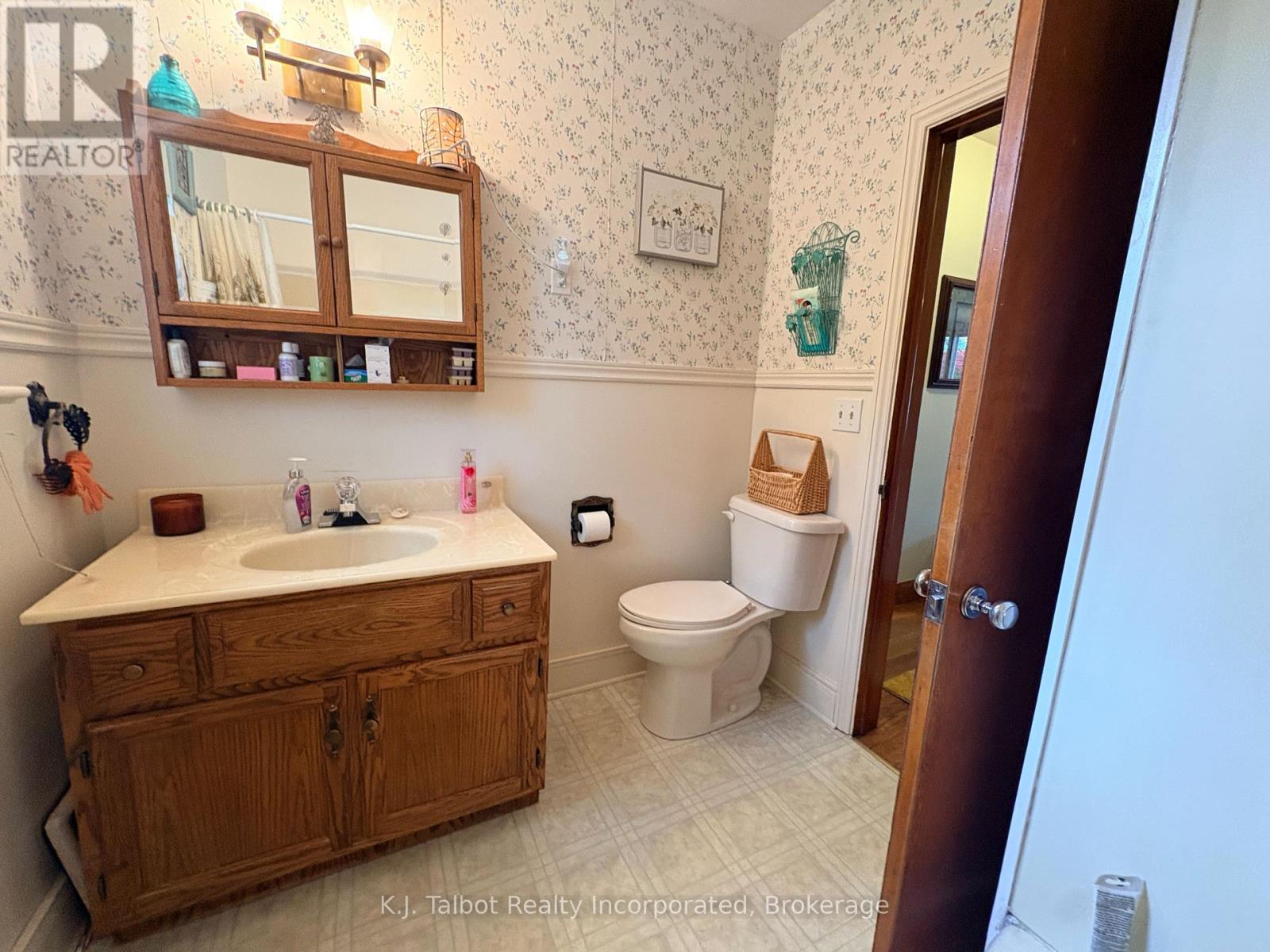 207 Cameron Street, Goderich, Ontario  N7A 3K9 - Photo 18 - X13886502