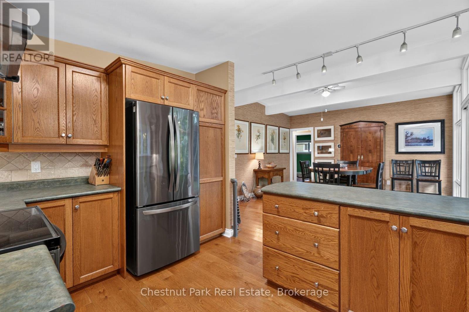 240 Knister Road, Gravenhurst, Ontario  P1P 1R4 - Photo 14 - X13886528