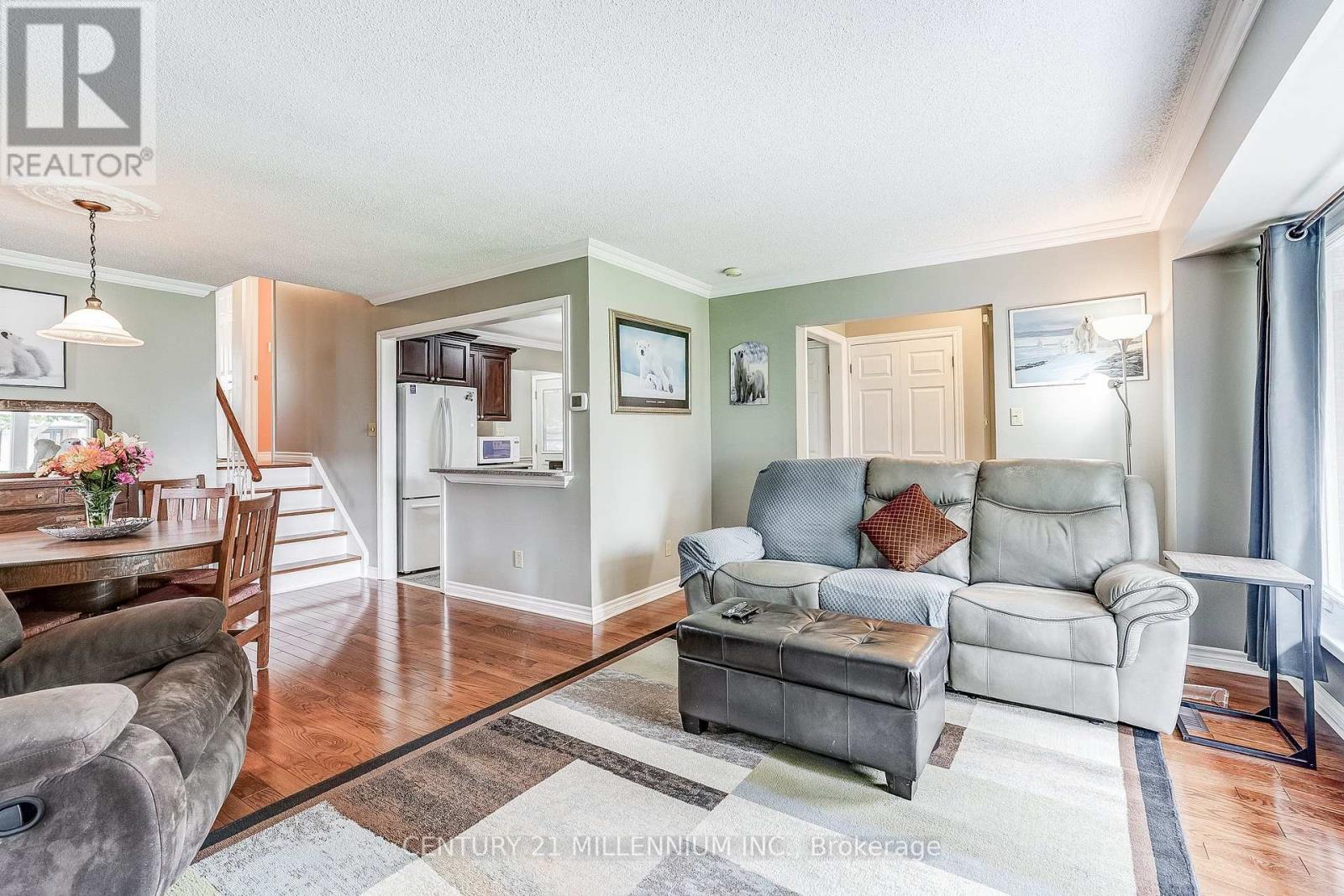 72 Glebe Crescent, Brampton, Ontario  L6S 1G1 - Photo 10 - W13886484