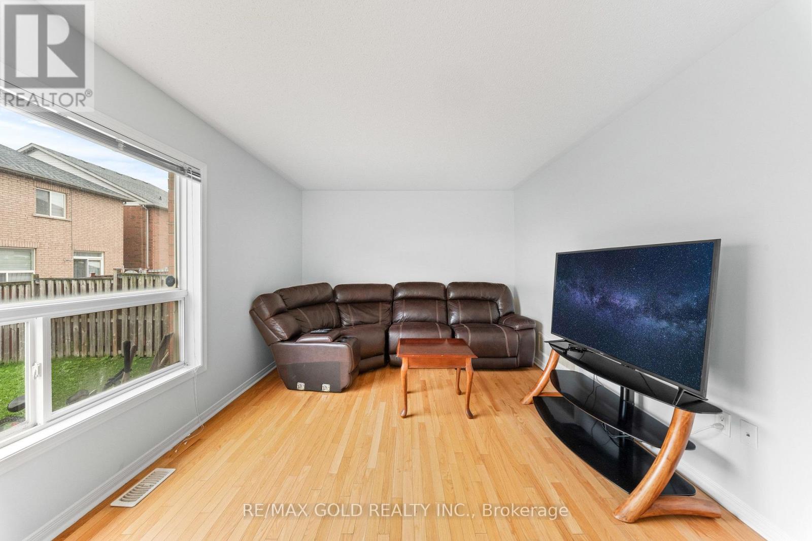 7 Frostbite Lane, Brampton, Ontario  L6R 3L6 - Photo 9 - W13886494
