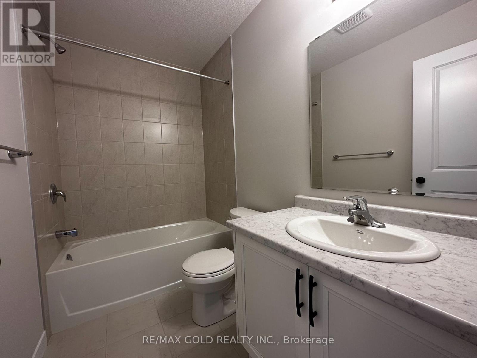 17 Wilkinson Avenue, Cambridge, Ontario  N1S 0C5 - Photo 12 - X13886500