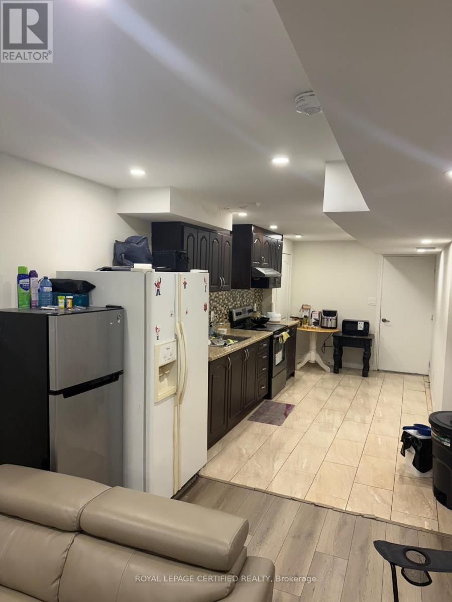 2 - 7 Richmead Road, Brampton, Ontario L6X 5G9 - Photo 3 - W13885844