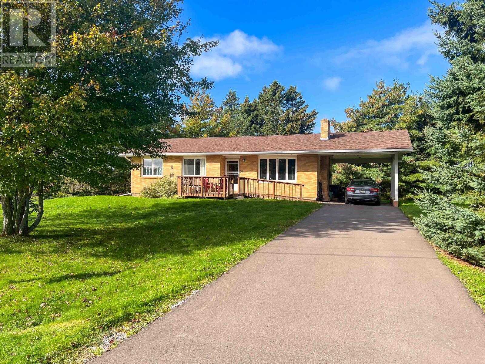 50 Aintree Drive, Stratford, Prince Edward Island  C1B 1L8 - Photo 1 - 202624859