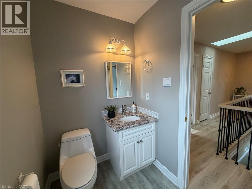 82 St. Davids Road, St. Catharines, Ontario  L2T 1P9 - Photo 23 - 40870381