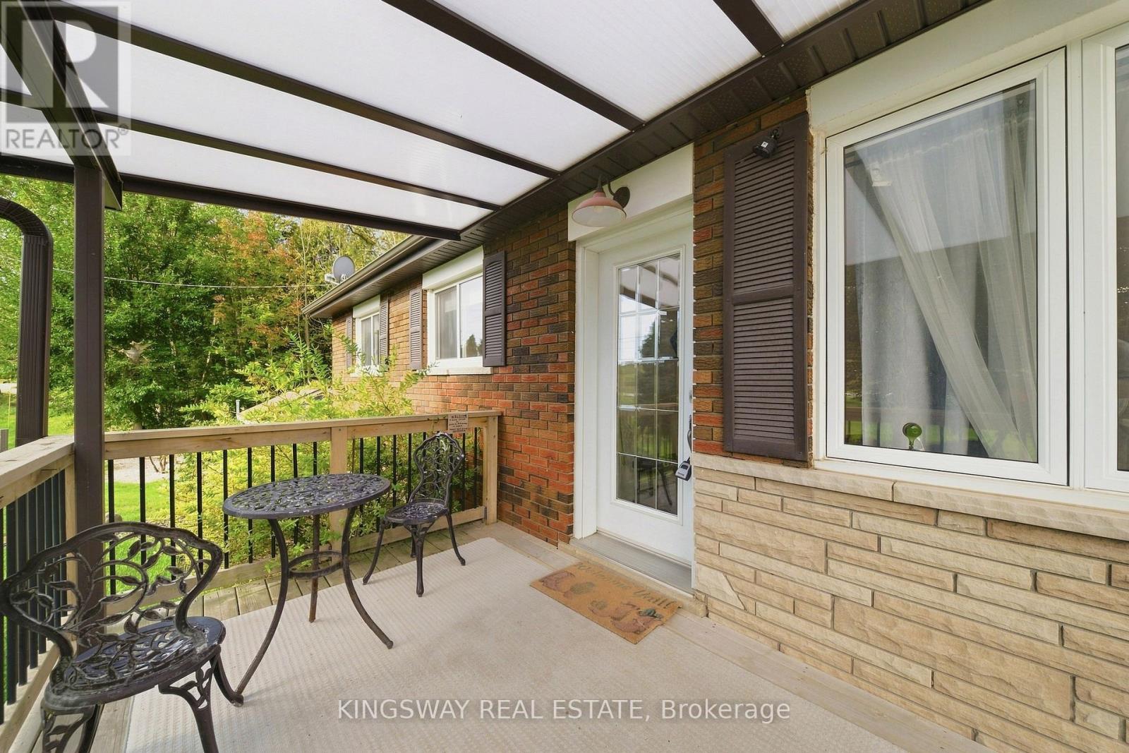 8096 Wellington Road 18 Road N, Centre Wellington, Ontario  N1M 2W5 - Photo 11 - X13775786