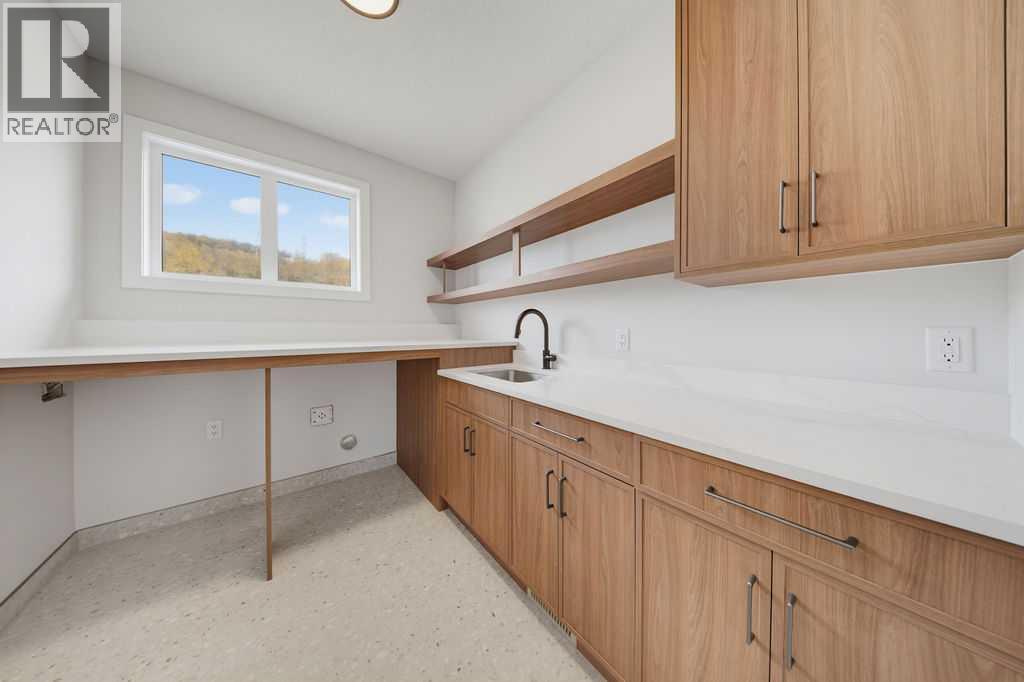 83 Crestridge Heights Sw, Calgary, Alberta  T3B 6K6 - Photo 47 - A2351550