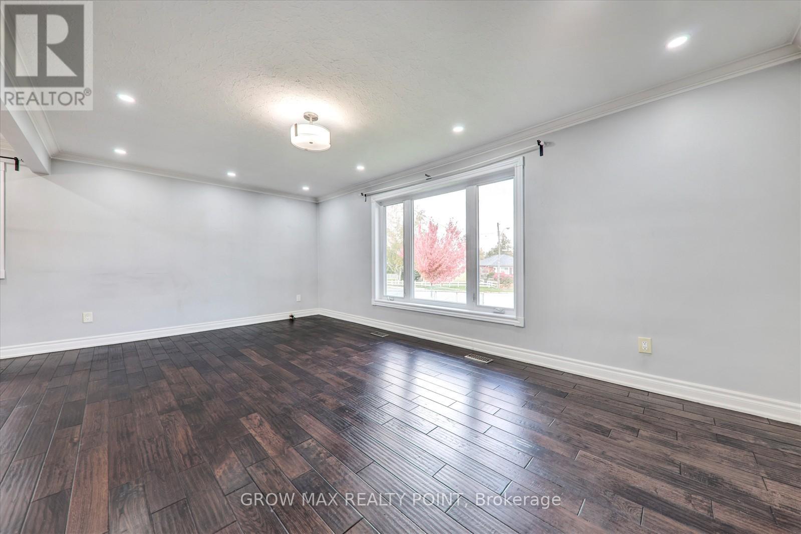 Upper - 184 Canlish Road E, Toronto, Ontario  M1P 1T2 - Photo 7 - E13886542