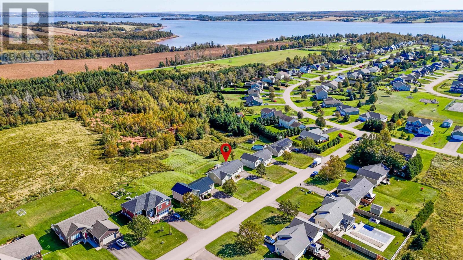 152 Osprey Avenue, Cornwall, Prince Edward Island  C0A 1H4 - Photo 12 - 202625686