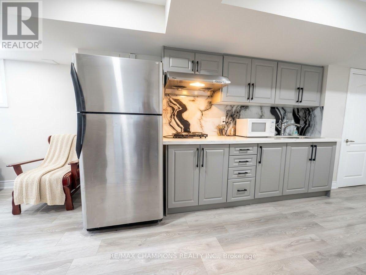 Bsmt-1 - 13 Black Diamond Crescent, Brampton, Ontario L6X 0V8 - Photo 3 - W13837896