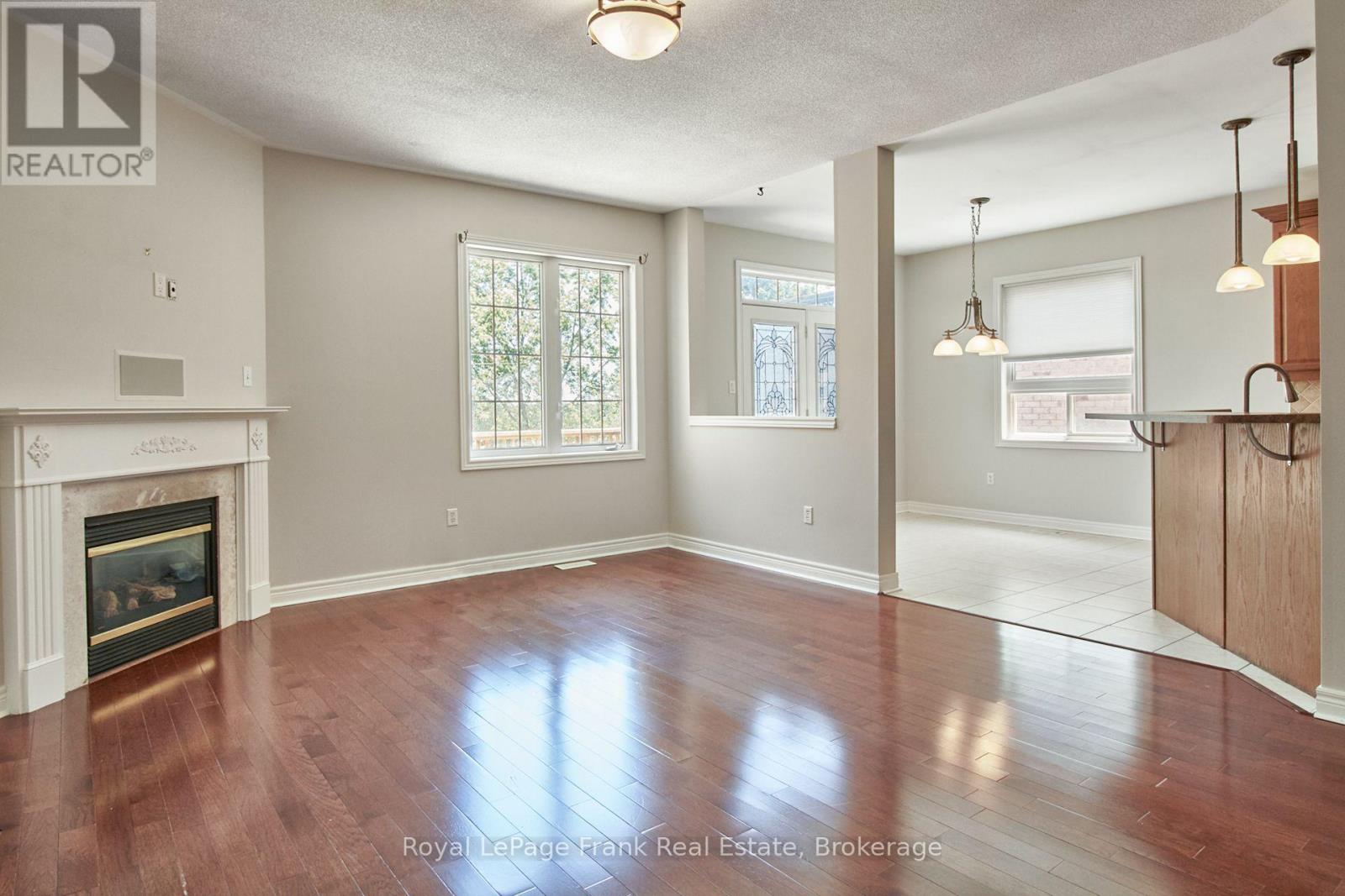 43 Helston Crescent, Whitby, Ontario  L1M 2K3 - Photo 13 - E13886572