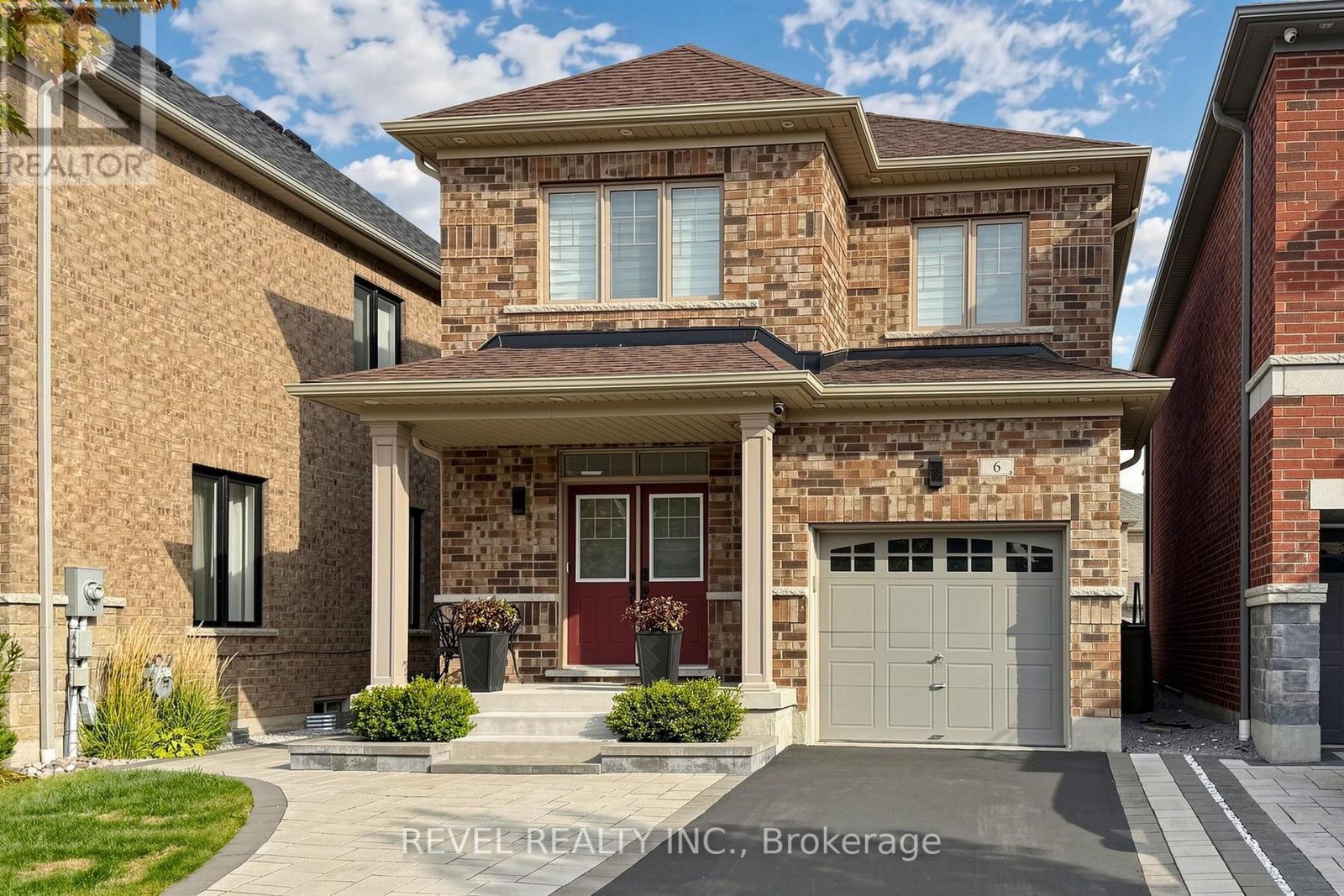 6 DUMAINE STREET, Whitby, Ontario