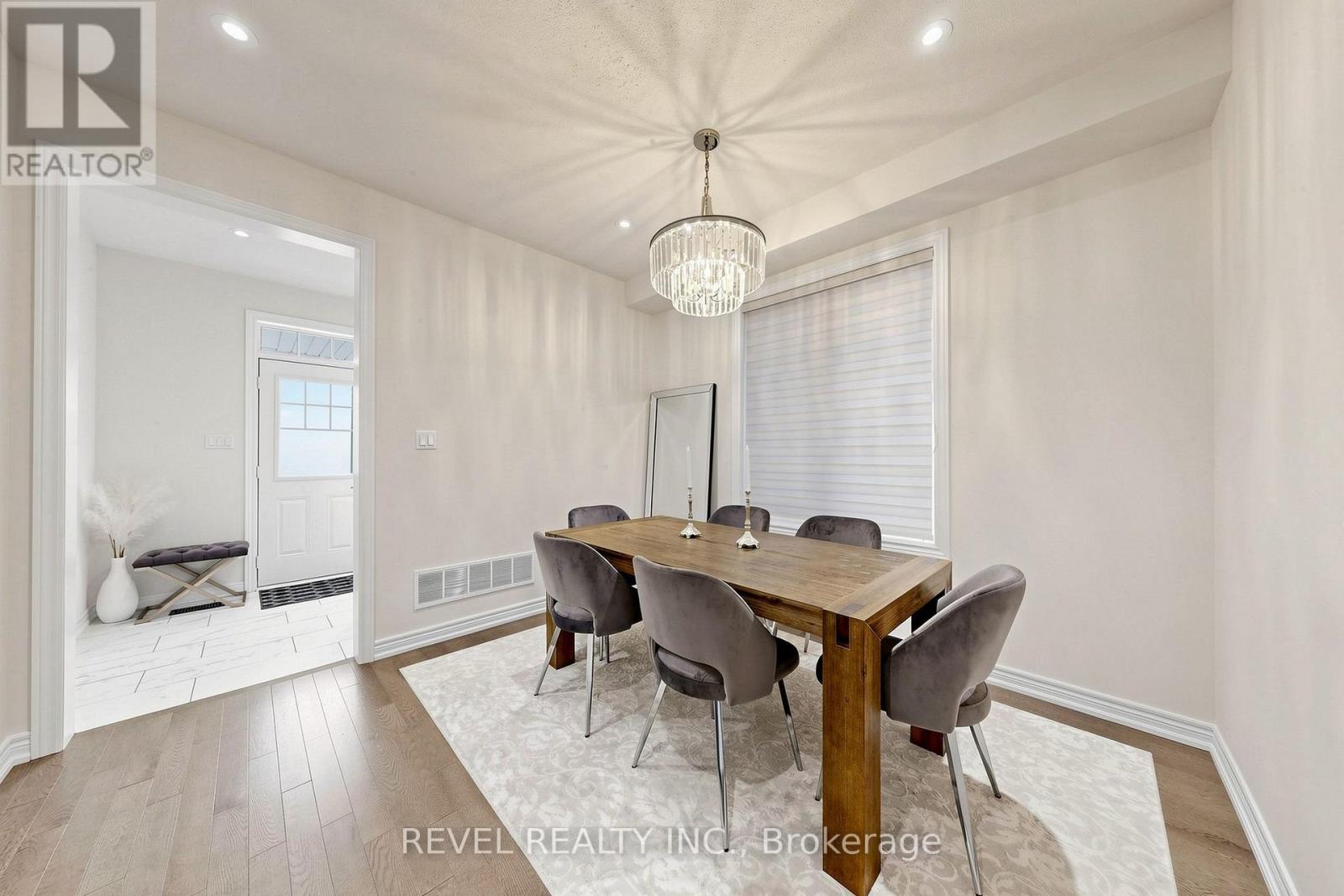6 Dumaine Street, Whitby, Ontario L1P 0G8 - Photo 19 - E13886578