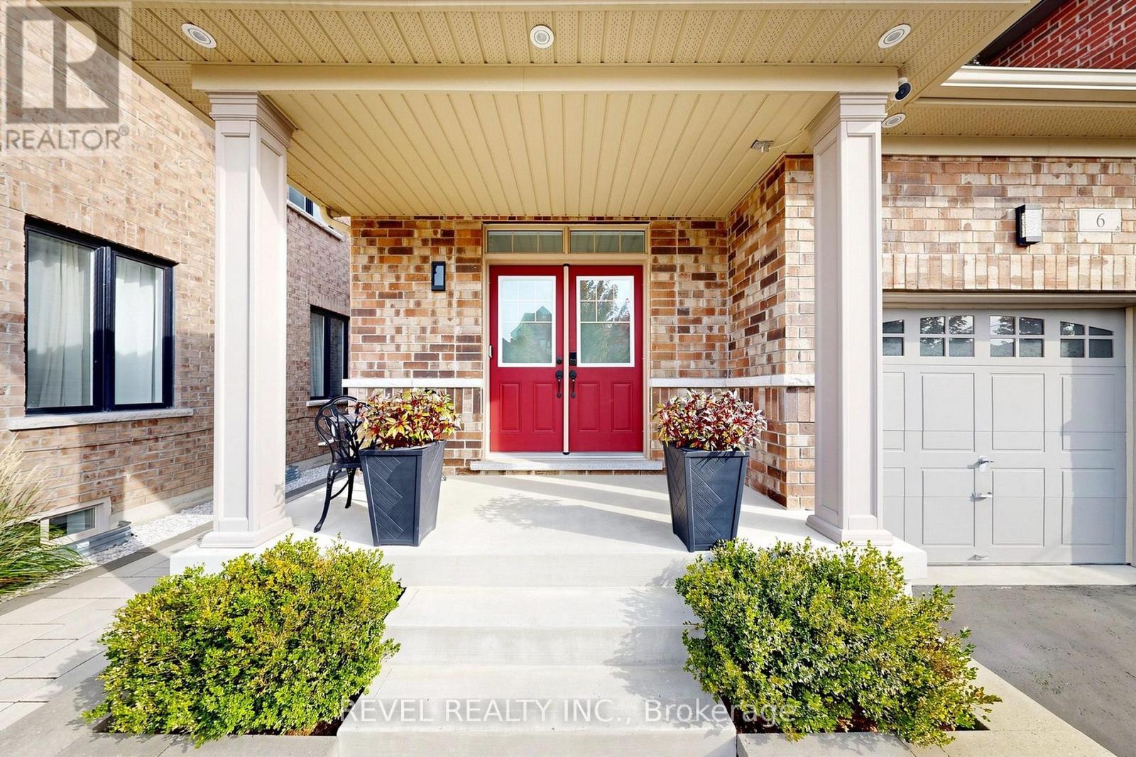 6 Dumaine Street, Whitby, Ontario L1P 0G8 - Photo 3 - E13886578