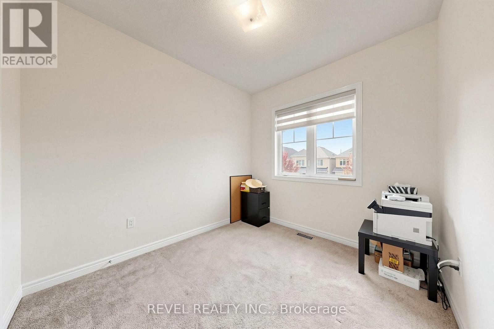 6 Dumaine Street, Whitby, Ontario L1P 0G8 - Photo 35 - E13886578