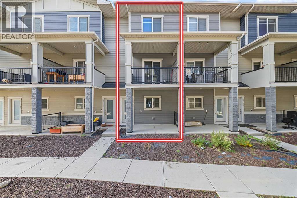 708, 95 Skyview Close NE