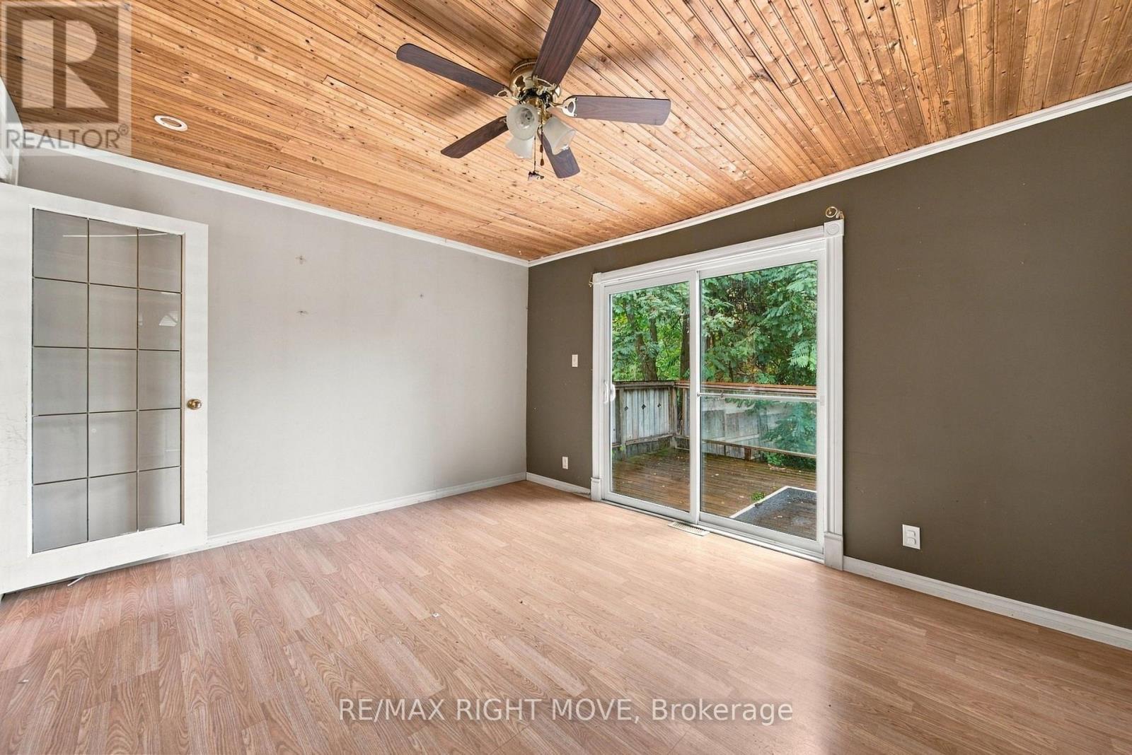 173 Barrie Road, Orillia, Ontario  L3V 2P6 - Photo 22 - S13886574