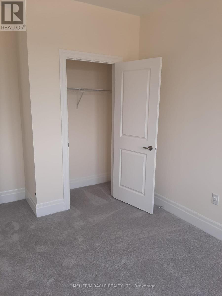 63 Hashmi Place E, Brampton, Ontario  L6Y 0H8 - Photo 11 - W13886570